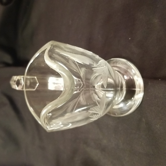 Vintage Heisey Etched glass sugar and cream set - Picture 7 of 15